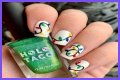 Can you paint Christmas lights with nail polish?